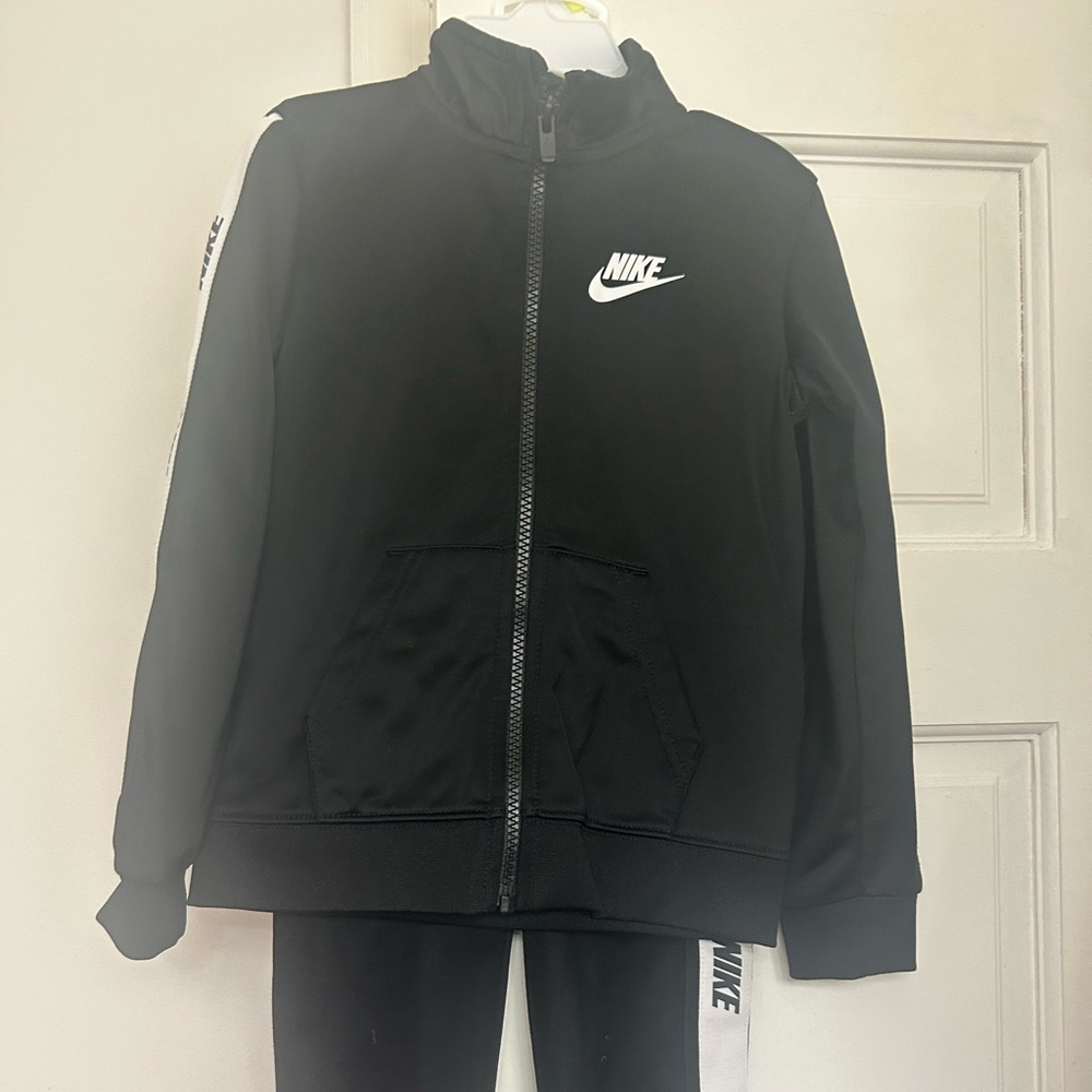 Nike kids track suit